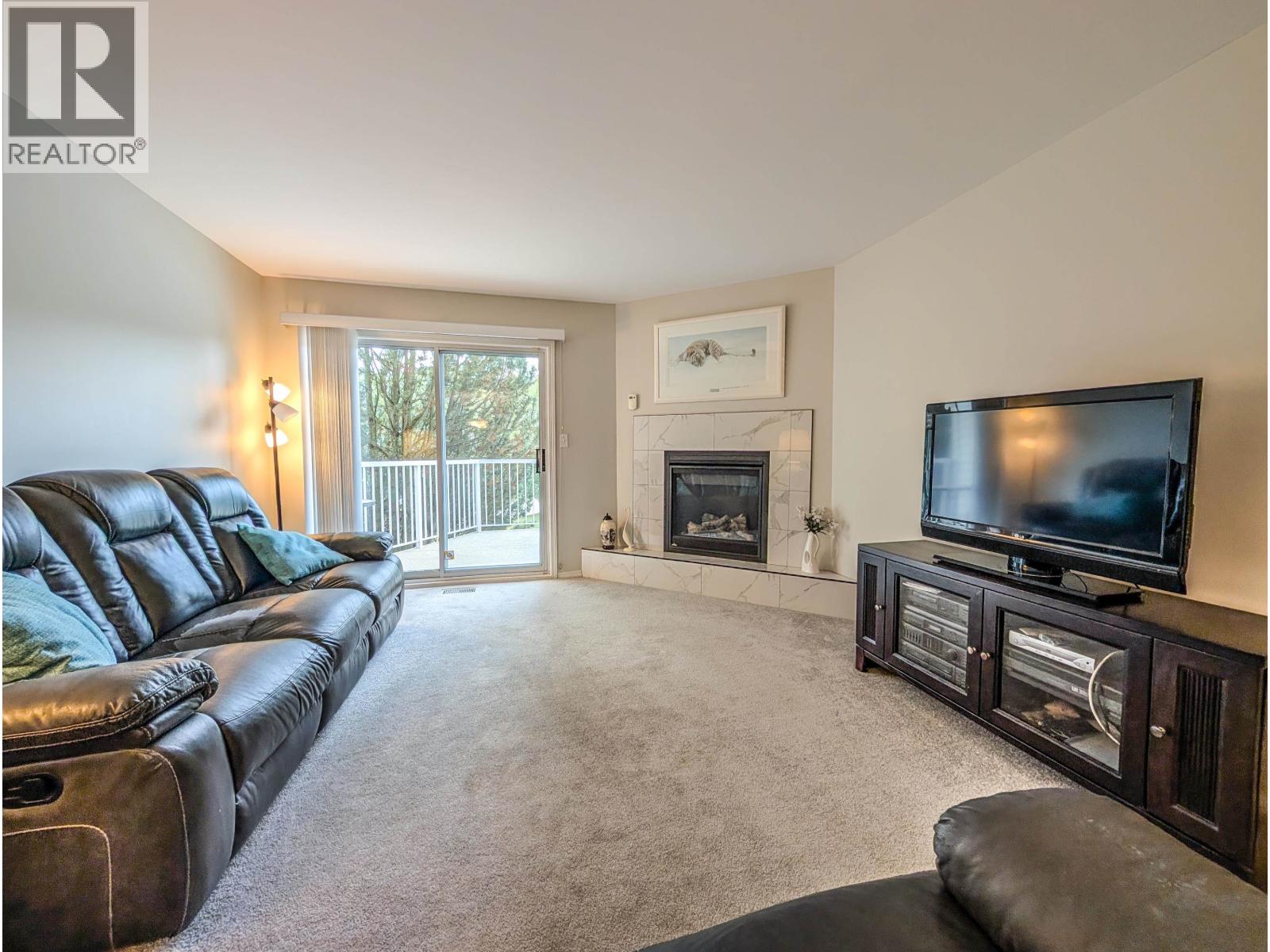 #105 7255 SOUTHRIDGE AVENUE - 10