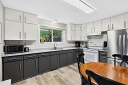 Utility room - 430 Rosedale Avenue, Winnipeg, MB R3L1M2 Photo 6