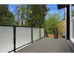 101 12873 Marine Drive, Surrey, BC V4A1C8 Photo 35