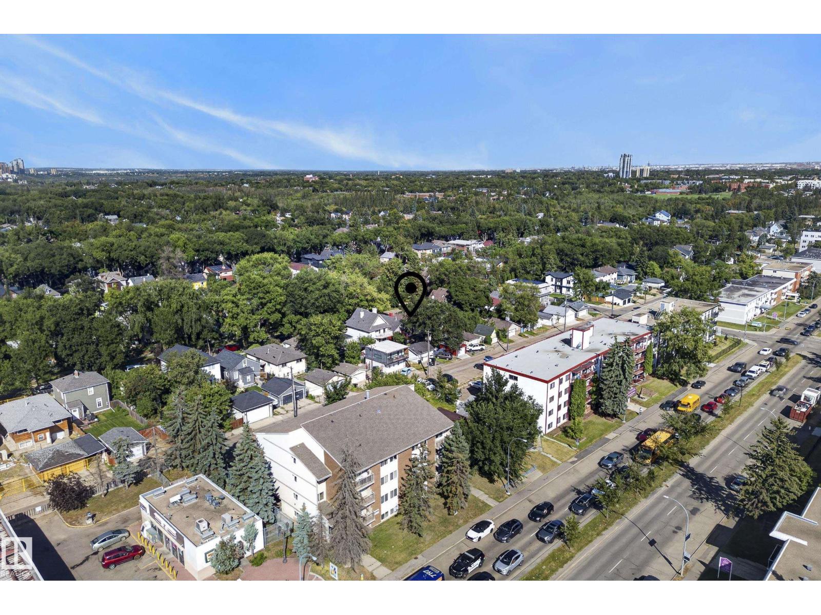 9821 83 AV NW - Image 57