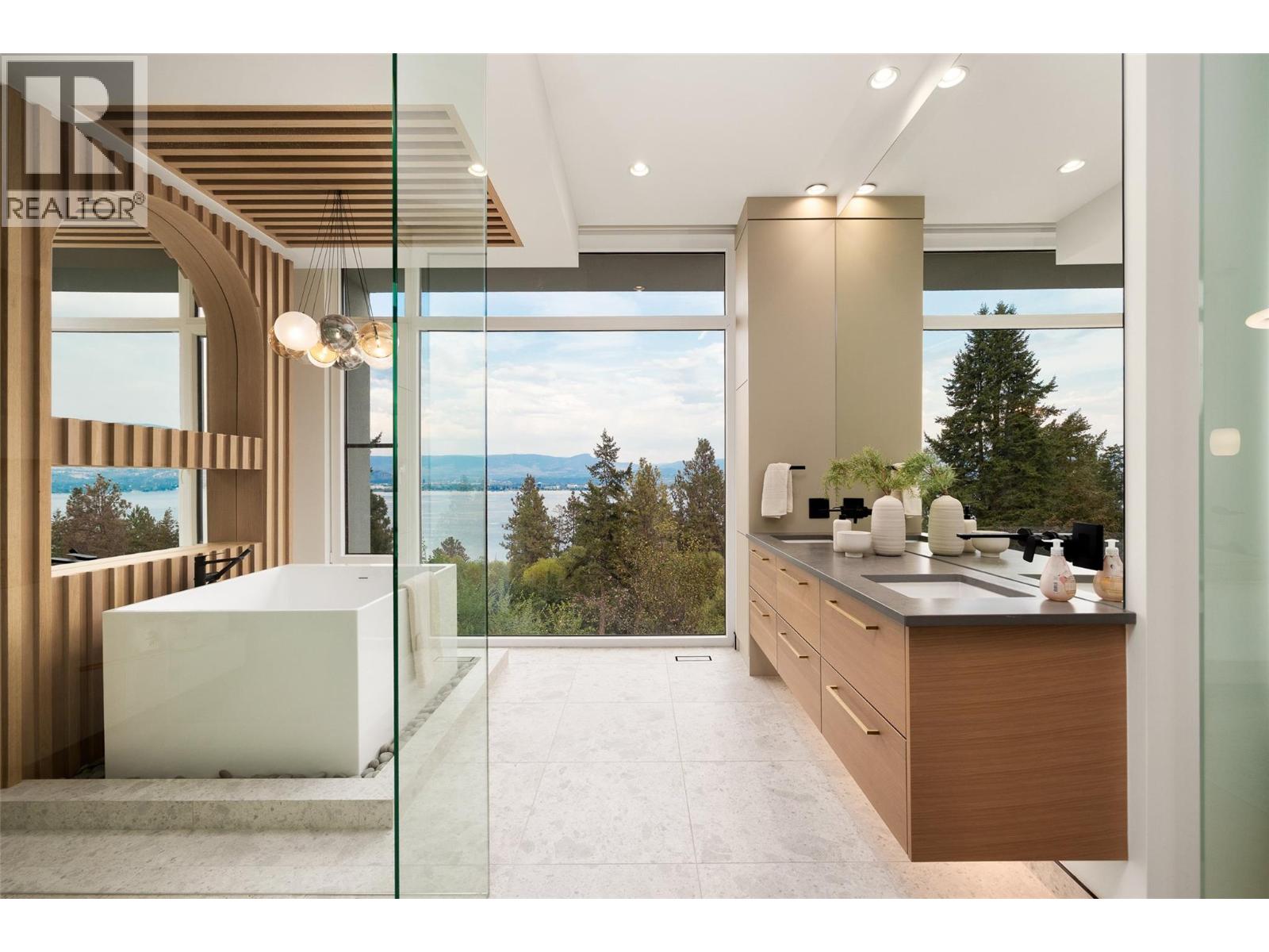 2843 Lakeridge Road - 34