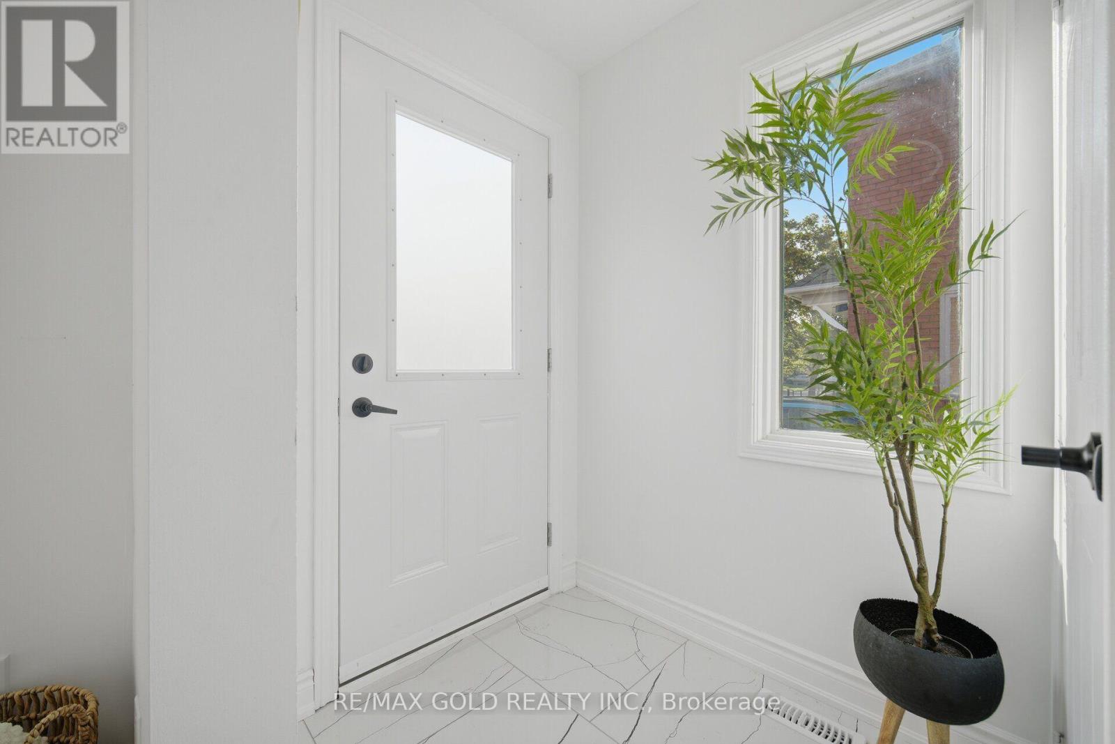 29 FERN VALLEY CRESCENT, Brampton (Sandringham-Wellington) — photo 6