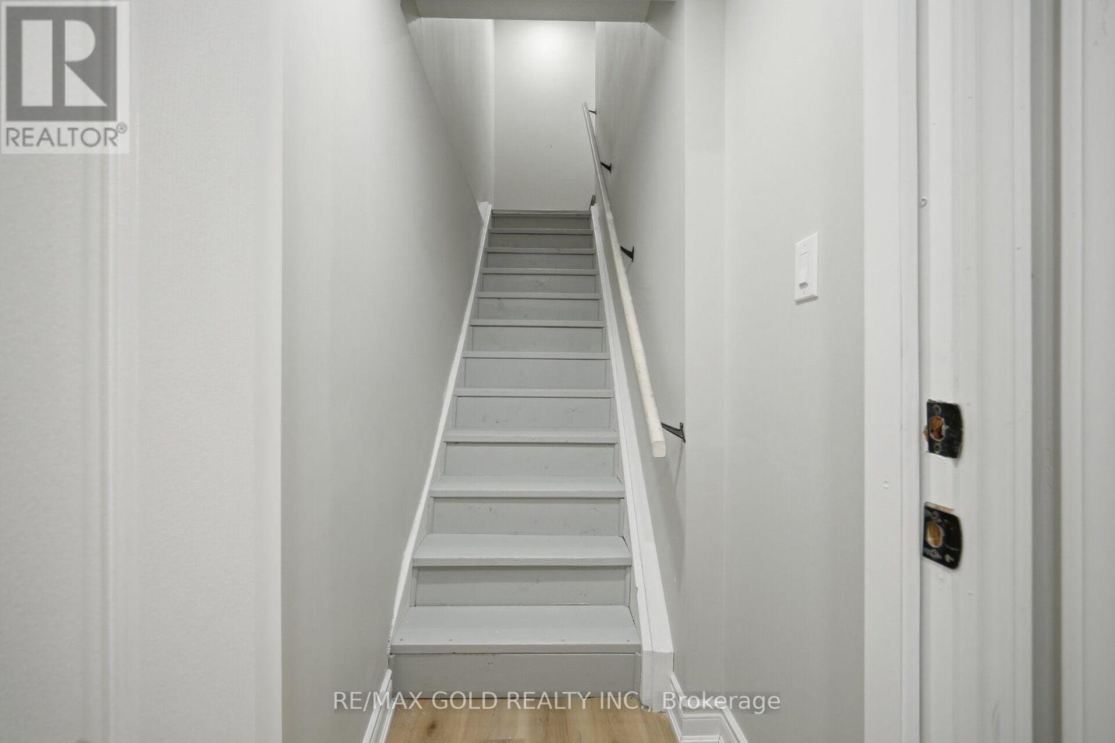 29 FERN VALLEY CRESCENT - Image 30