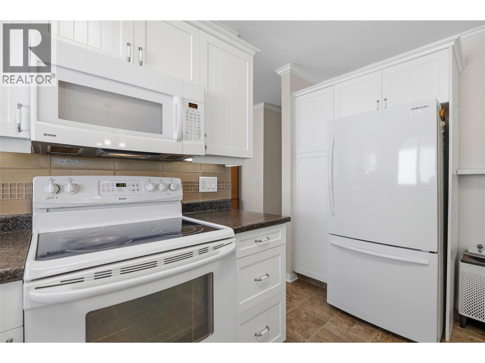 1255 RAYMER Avenue Unit# 548, Kelowna
