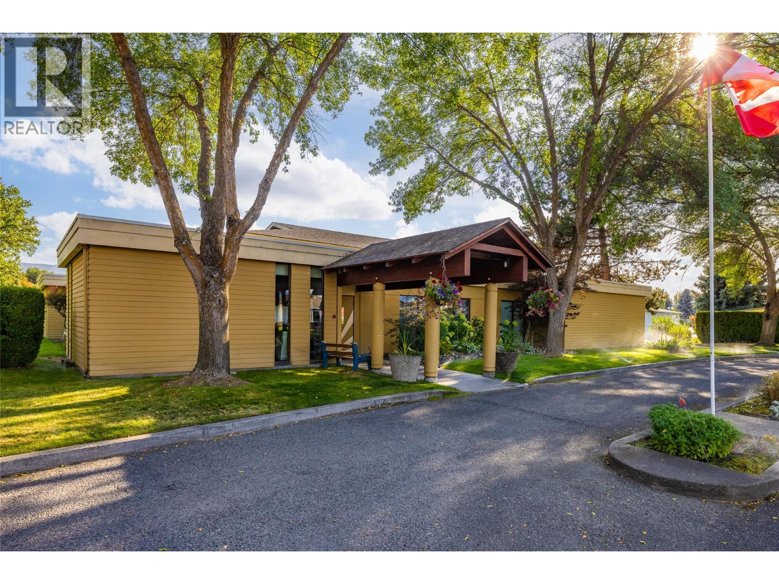 1255 RAYMER Avenue Unit# 548, Kelowna