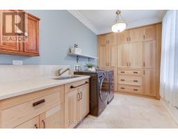 49 John Street E, Bradford West Gwillimbury, ON L3Z1G3 Photo 22