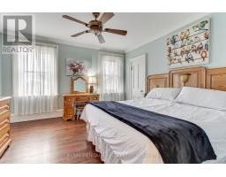 49 John Street E, Bradford West Gwillimbury, ON L3Z1G3 Photo 25