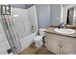 202 100 Chaparral Boulevard, Martensville, SK S0K0A2 Photo 17