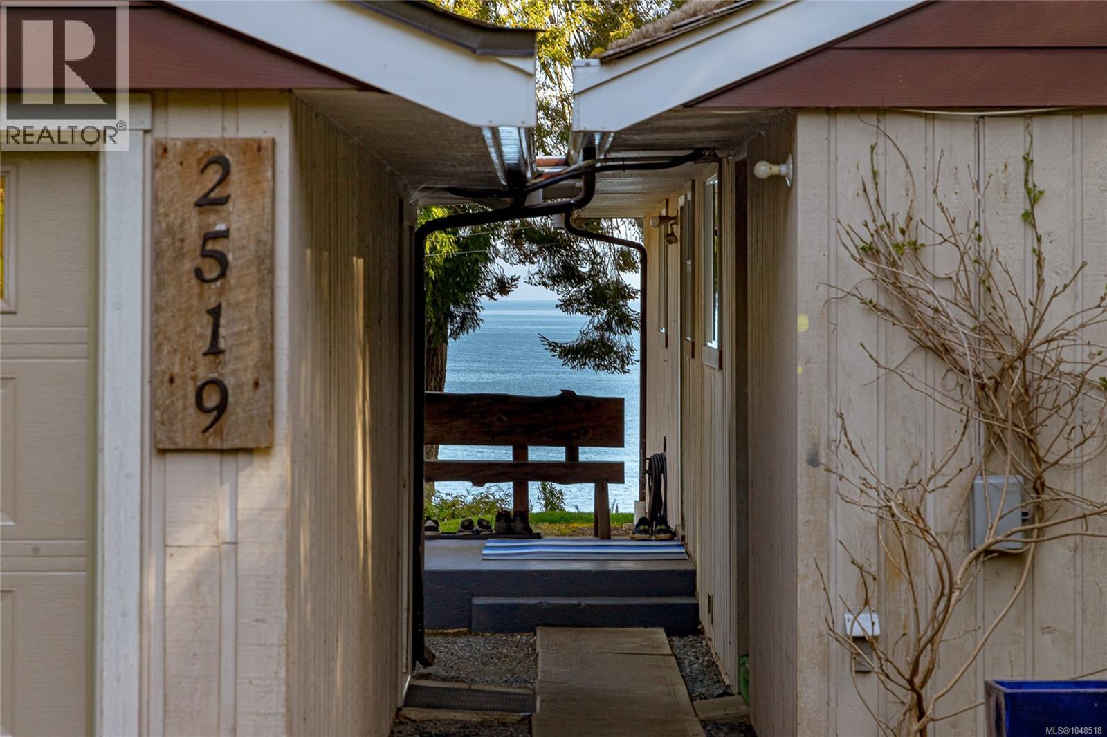 2519 Lasqueti Rd - 46