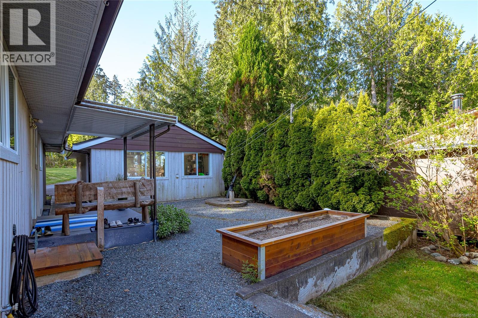 2519 Lasqueti Rd - 53
