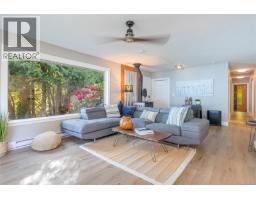 2519 Lasqueti Rd, Qualicum Beach, BC V9K1Z1 Photo 18