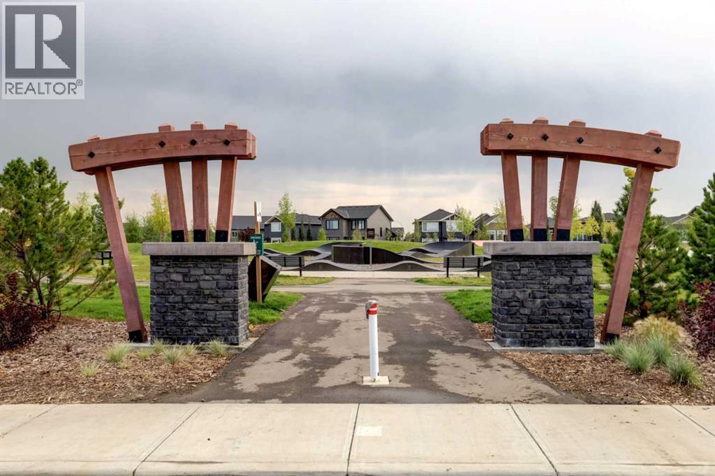 16 Fireside Place, Cochrane