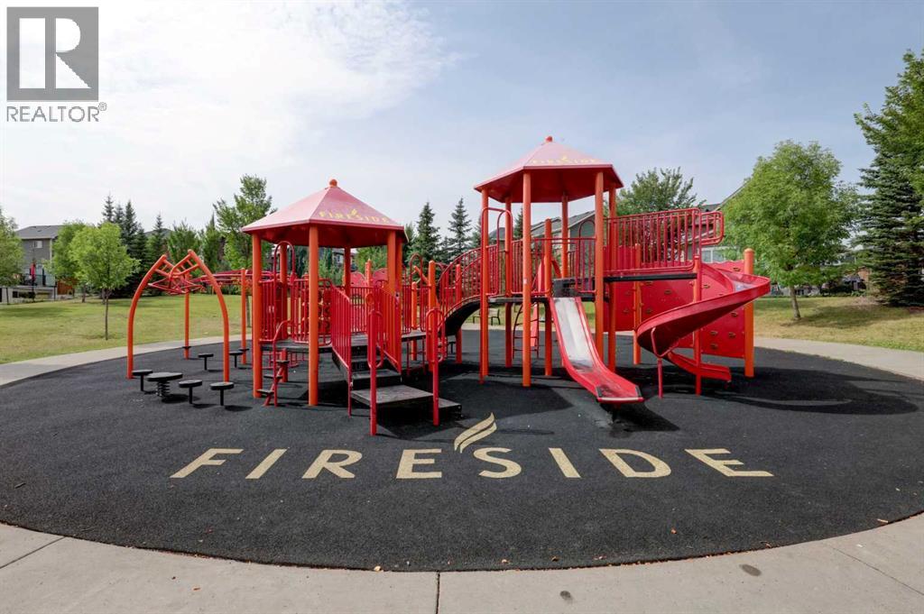 16 Fireside Place, Cochrane