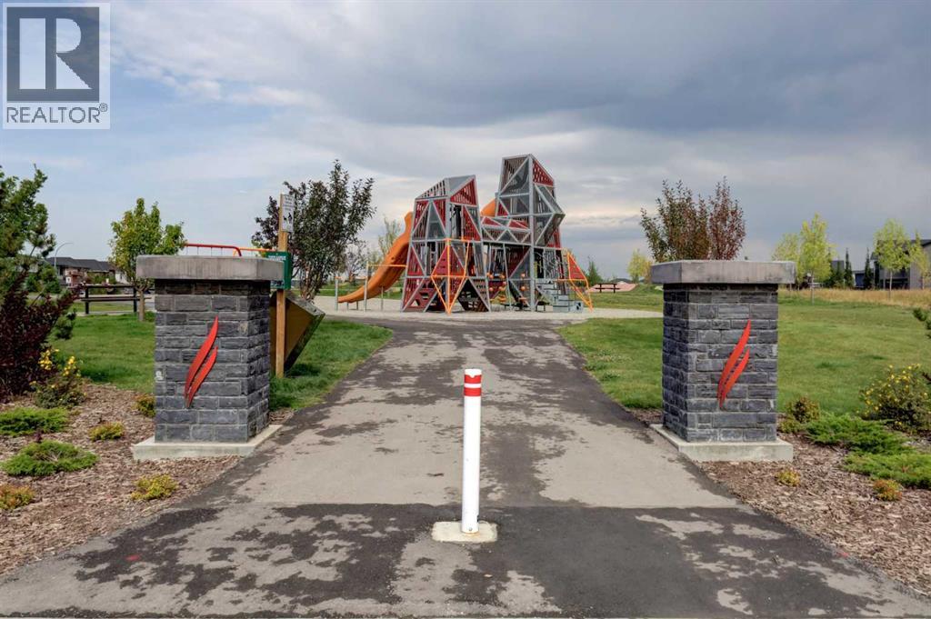16 Fireside Place, Cochrane