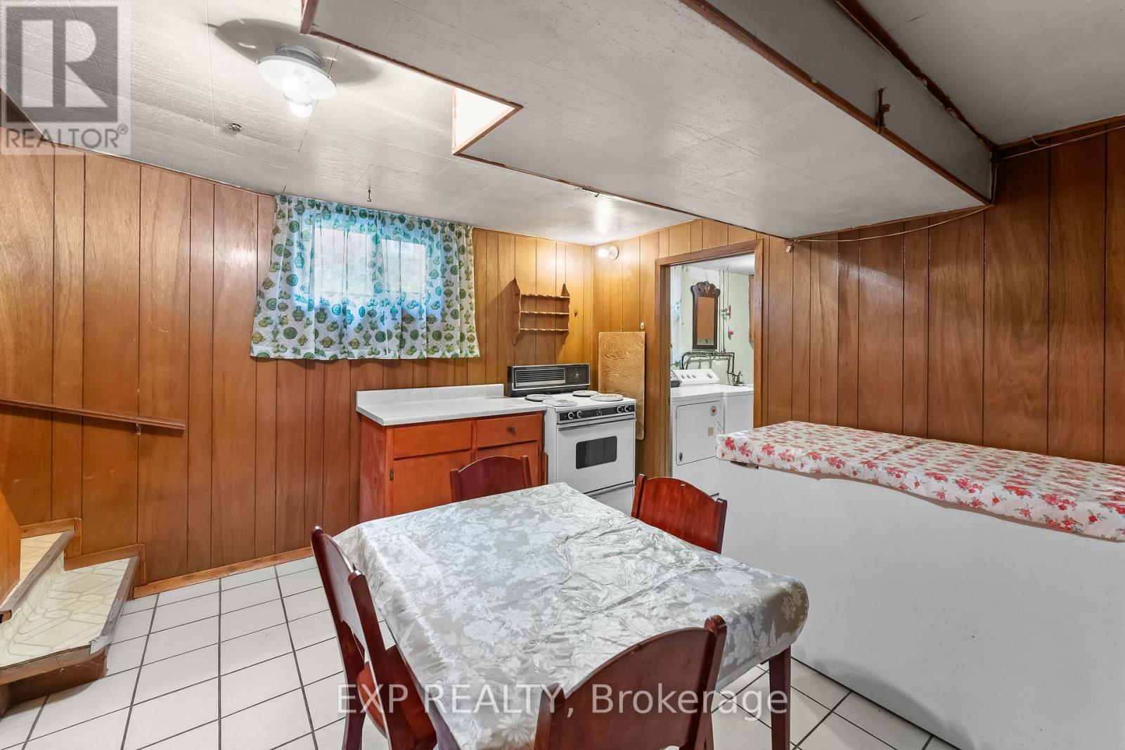 3945 ST PETER AVENUE - Image 21