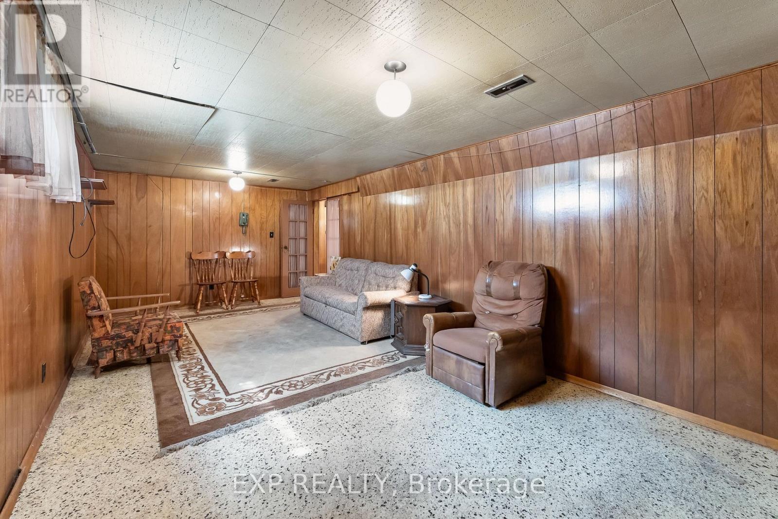 3945 ST PETER AVENUE - Image 24