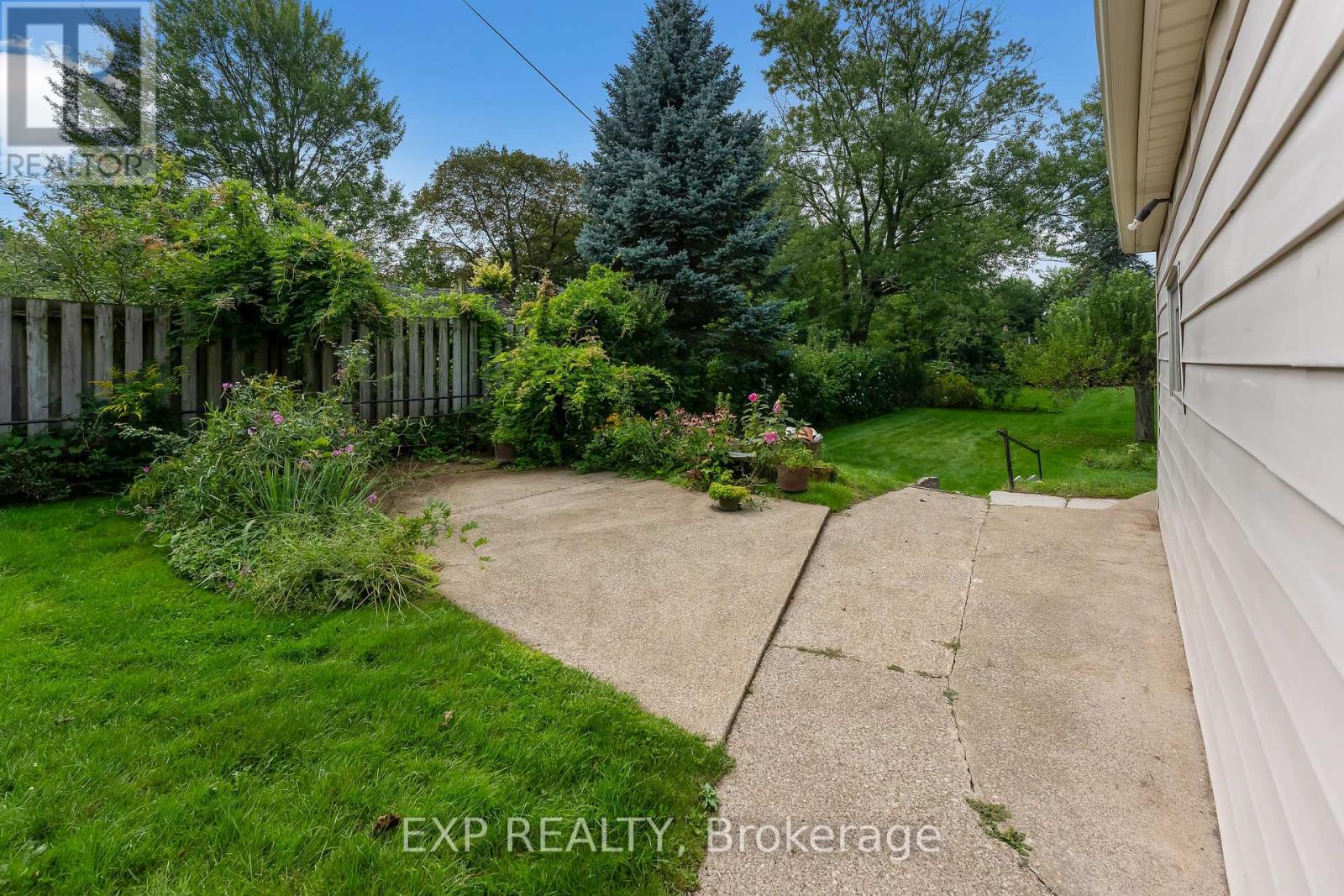 3945 ST PETER AVENUE - Image 29