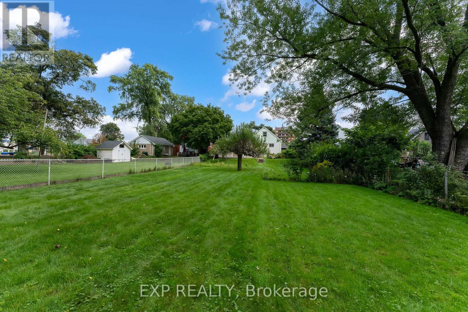 3945 ST PETER AVENUE - Image 37