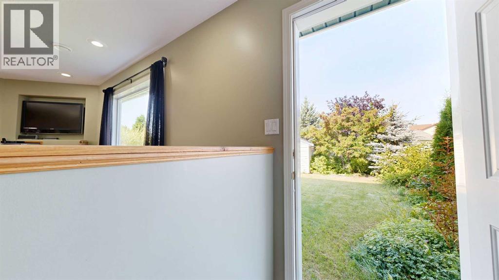 8926 64 Avenue - Image 28