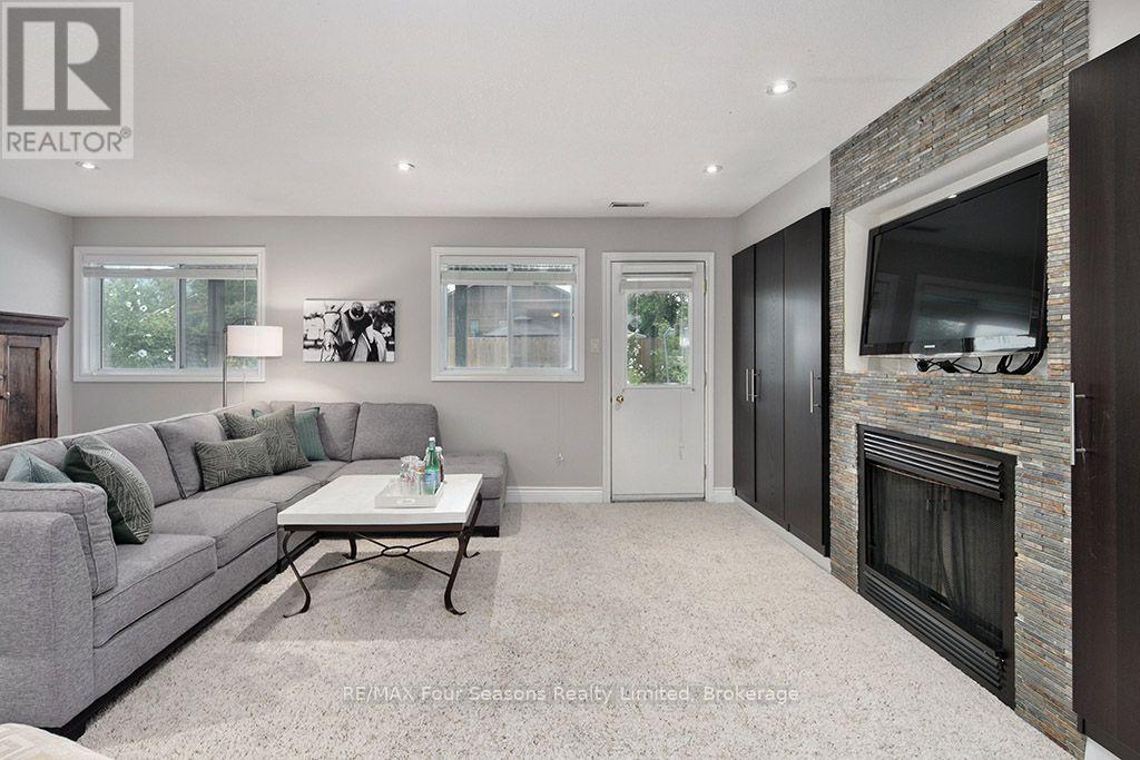 104 LAURIE'S COURT - Image 20