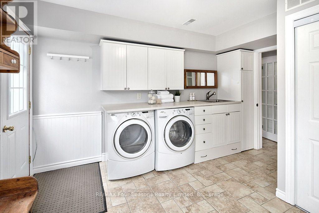 104 LAURIE'S COURT - Image 21