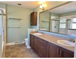 7758 169a Street, Surrey, BC V4N6L2 Photo 24