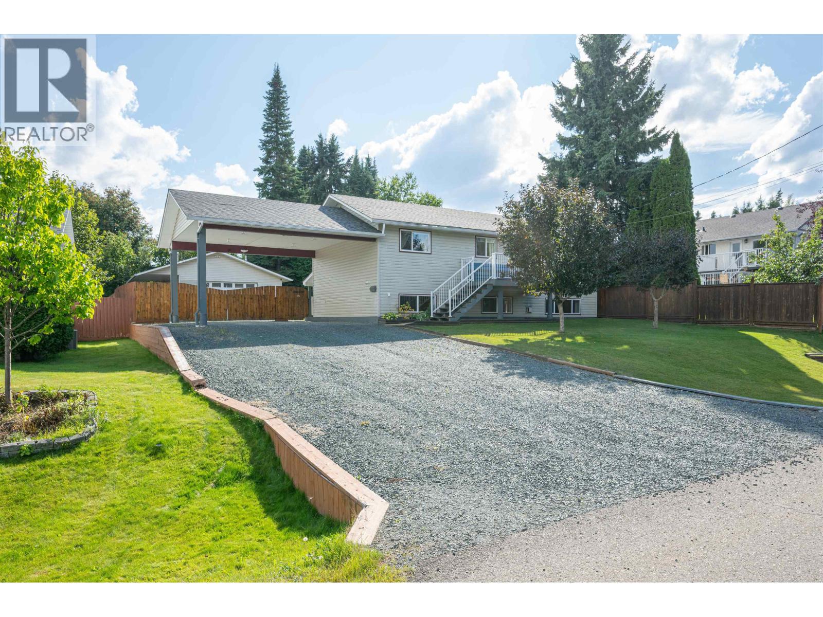 4739 CROCUS CRESCENT - 2