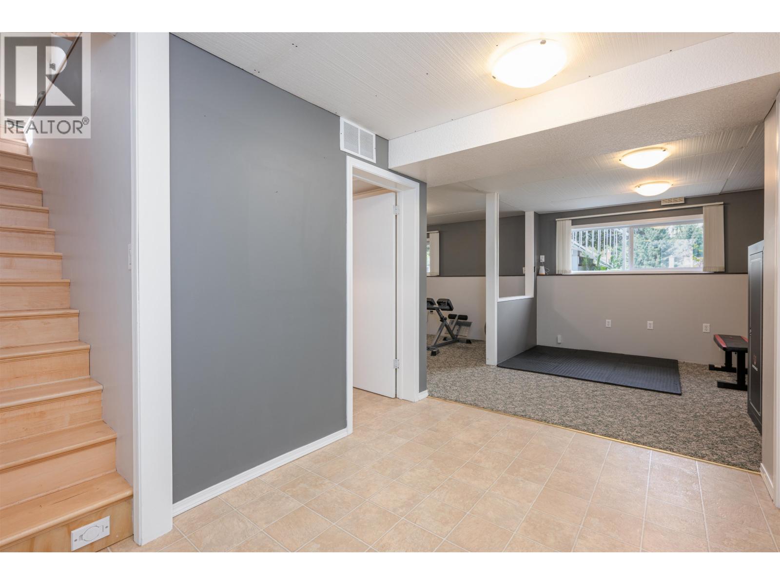 4739 CROCUS CRESCENT - 18