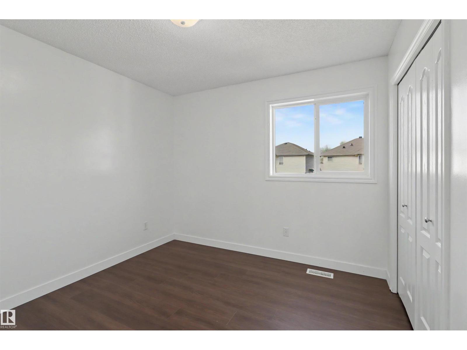 4712 201 St NW - Image 23