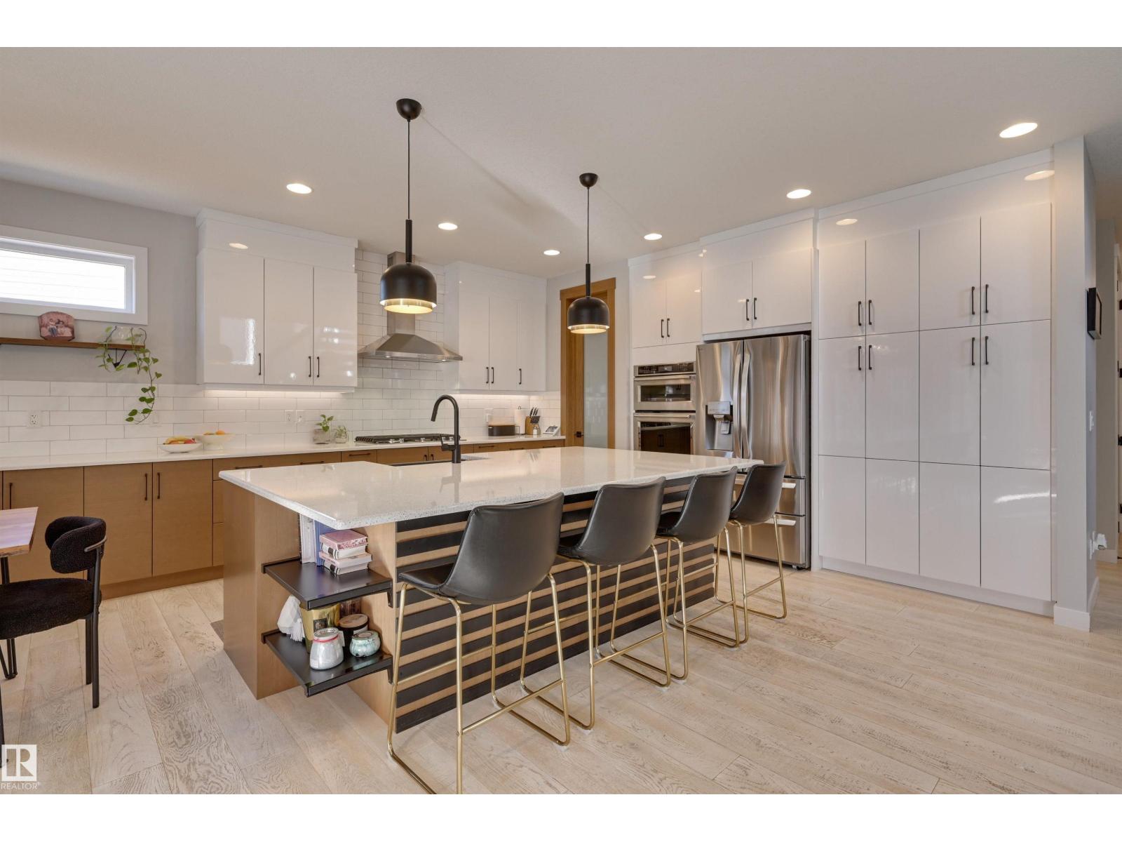 550 EAGLESON WD NW, Edgemont (Edmonton), Edmonton photo 3