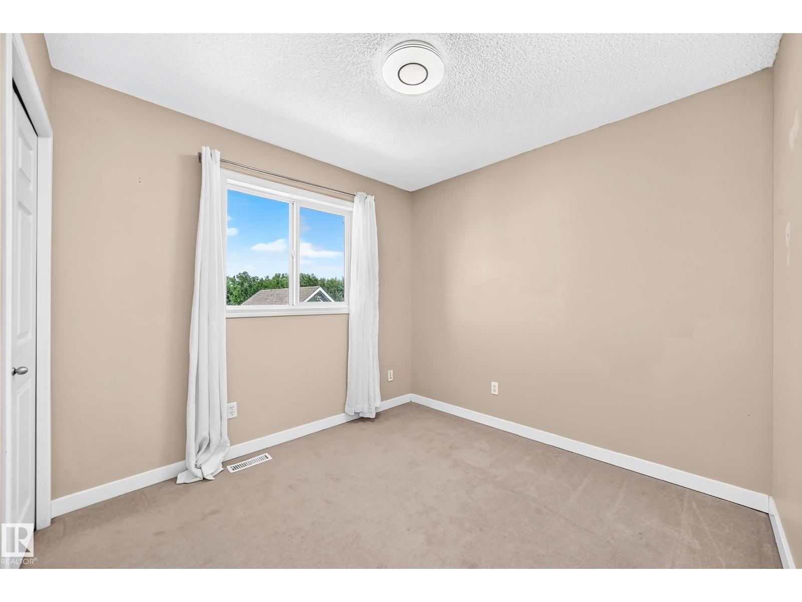 7824 14 AV SW - 20