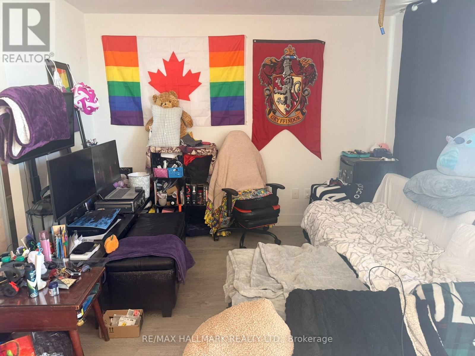 #1501 2550 SIMCOE STREET N - 4