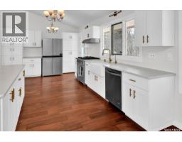 3pc Bathroom - 2113 Spadina Crescent E, Saskatoon, SK S7K0C9 Photo 11