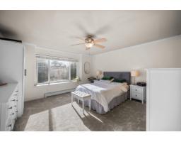 7918 147a Street, Surrey, BC V3S2T8 Photo 18