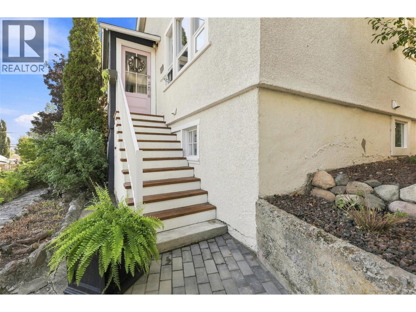 675 DOMINION Street, Kamloops, British Columbia, V2C2X6, Kamloops, British Columbia — photo 5 of 5