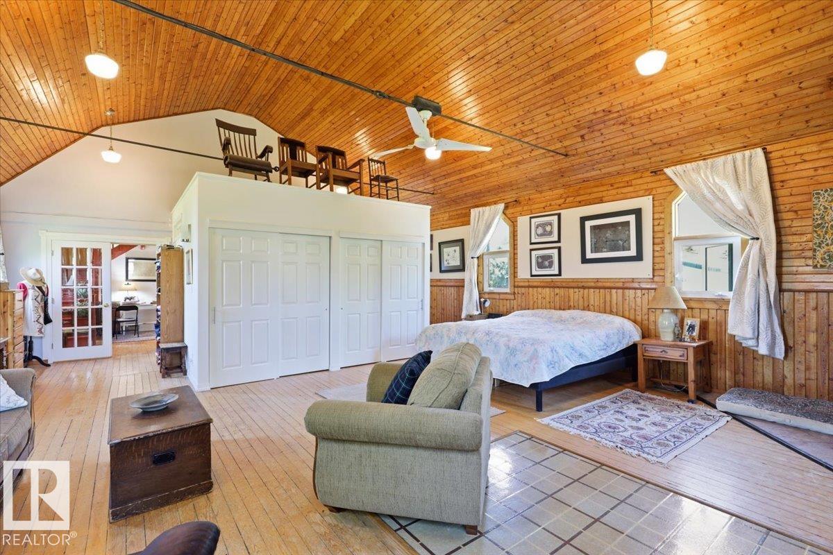 461077 RGE ROAD 11 - 15