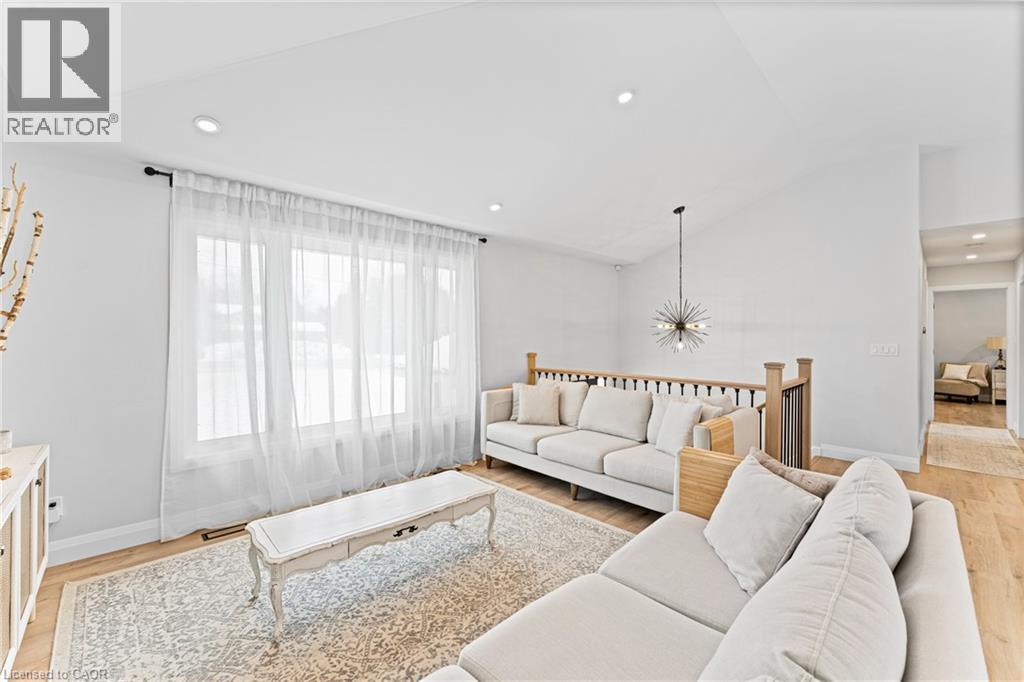 503 WELLINGTON ROAD 7 - 17