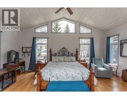Foyer - 606 Pigeon Close, Pelican Point, AB T0B0H0 Photo 6