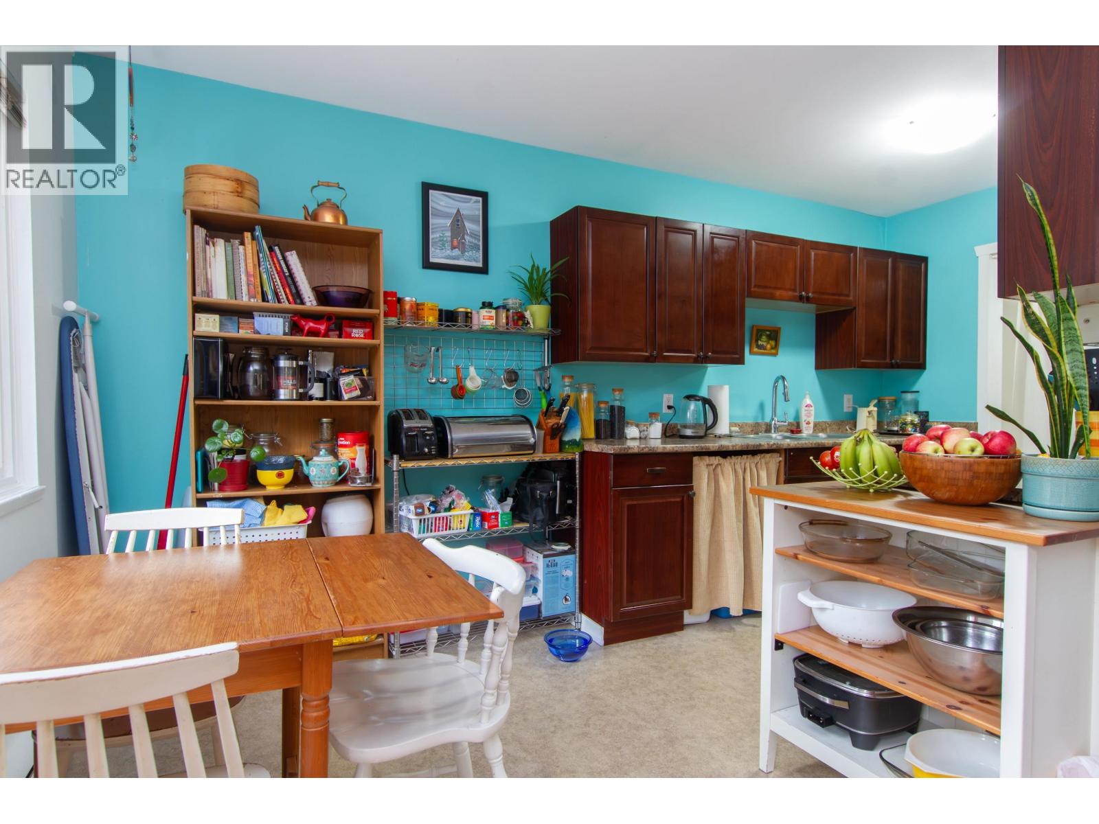 #35 38175 WESTWAY Avenue, Squamish, British Columbia, V8B0A5, Squamish, British Columbia — photo 4 of 5