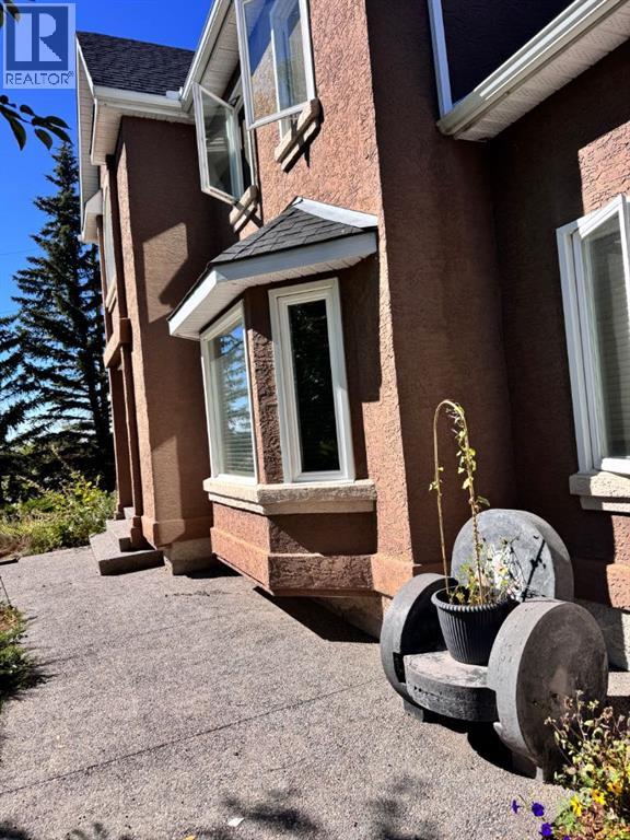241 TOWNSHIP ROAD Road, Chestermere, Alberta, T1X0M5, Chestermere, Alberta — photo 2 of 5