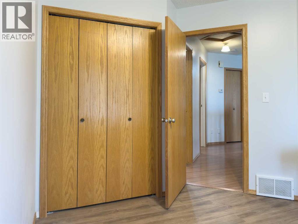 Listing photo – 5410 61 Avenue Close, Rocky Mountain House