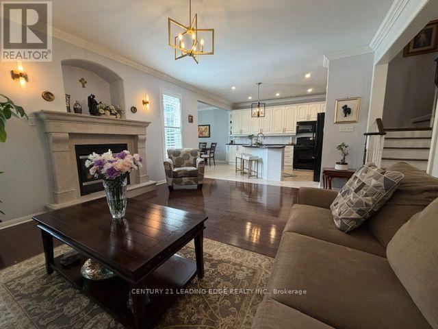 27 ROCKING HORSE STREET - Image 9