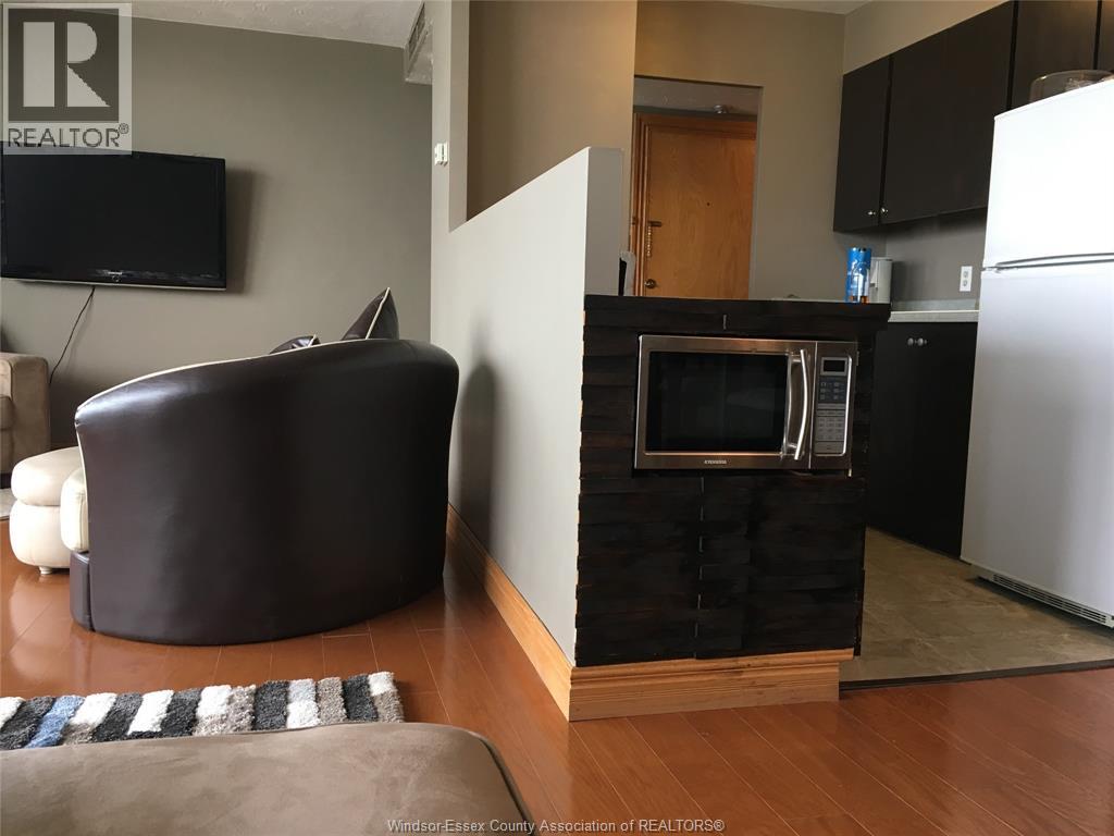 #1403 111 RIVERSIDE Drive East, Windsor, Ontario, N9A2S6, Windsor, Ontario — photo 5 of 5