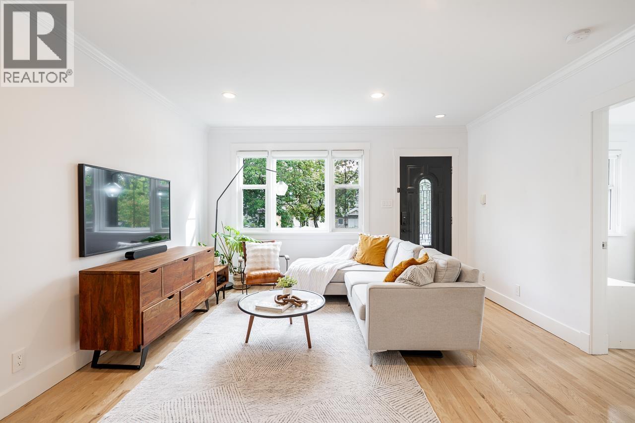1617 36TH Avenue, Vancouver, British Columbia, V5P1C3, Vancouver, British Columbia — photo 3 of 5