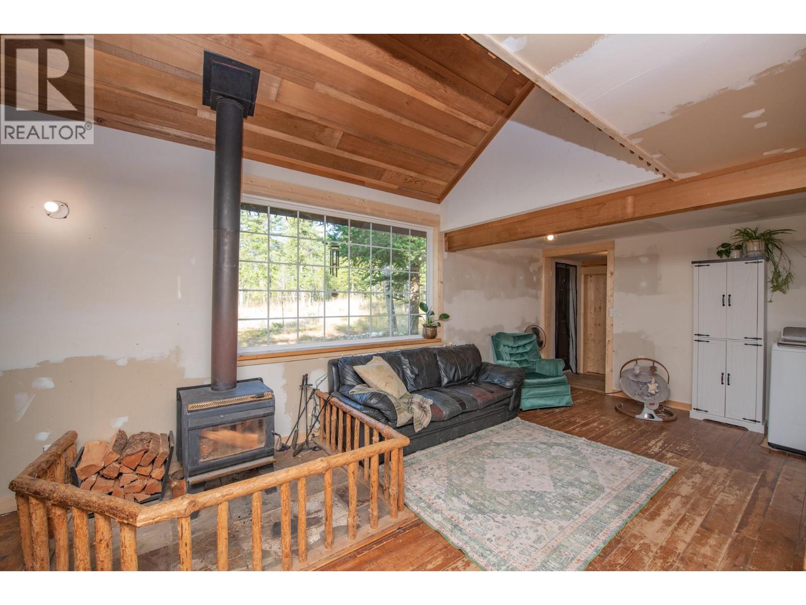 180 Selkirk View Road - 13