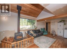 180 Selkirk View Road, Edgewood, BC V0G1J0 Photo 13