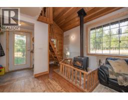 180 Selkirk View Road, Edgewood, BC V0G1J0 Photo 20