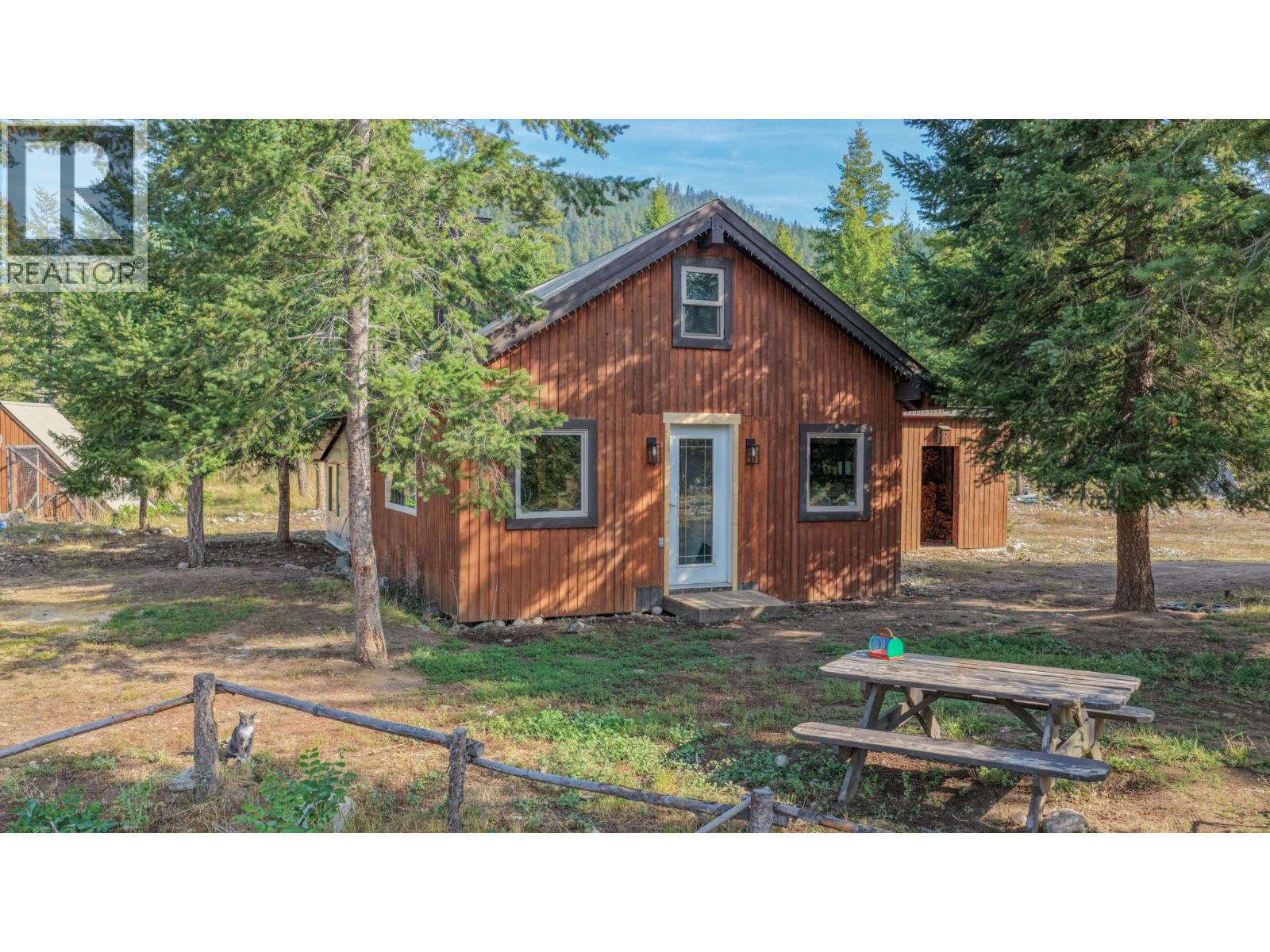 180 Selkirk View Road - 1