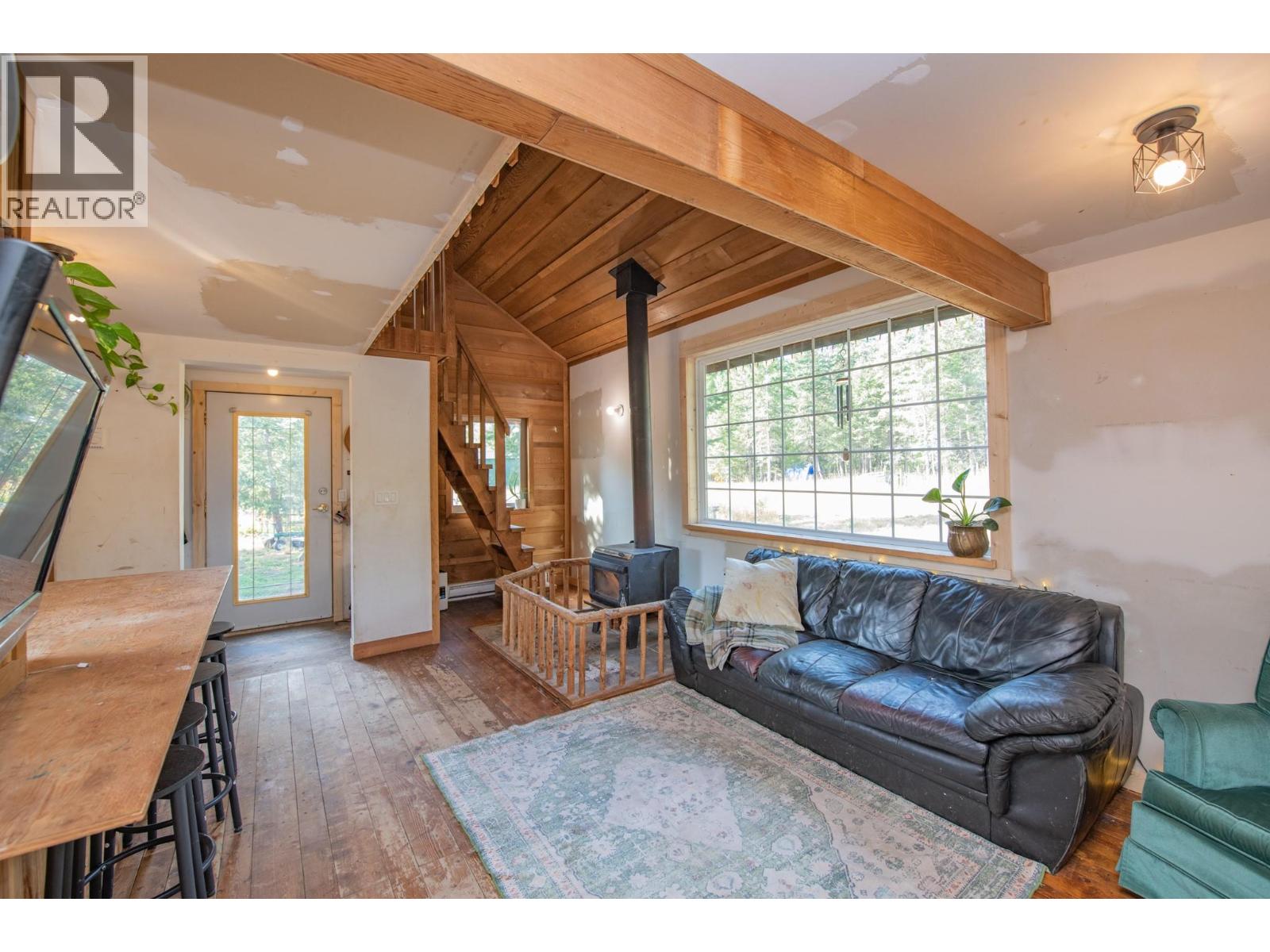 180 Selkirk View Road - 18