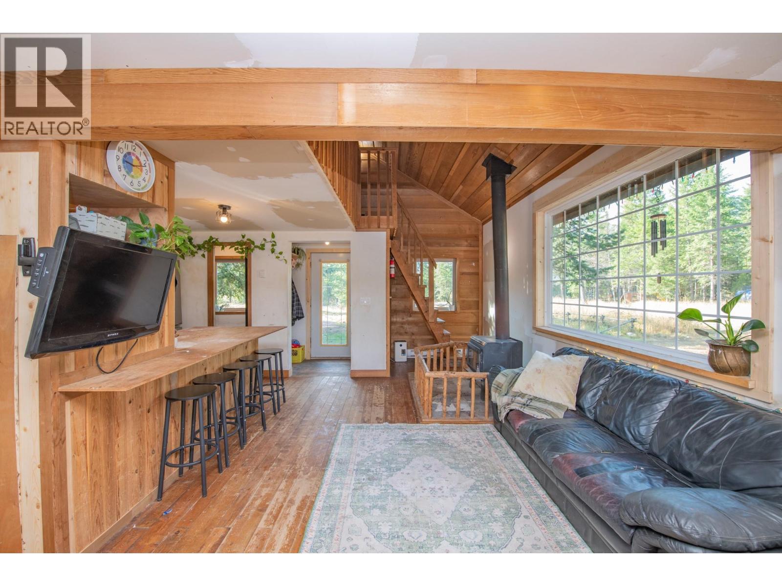 180 Selkirk View Road - 16